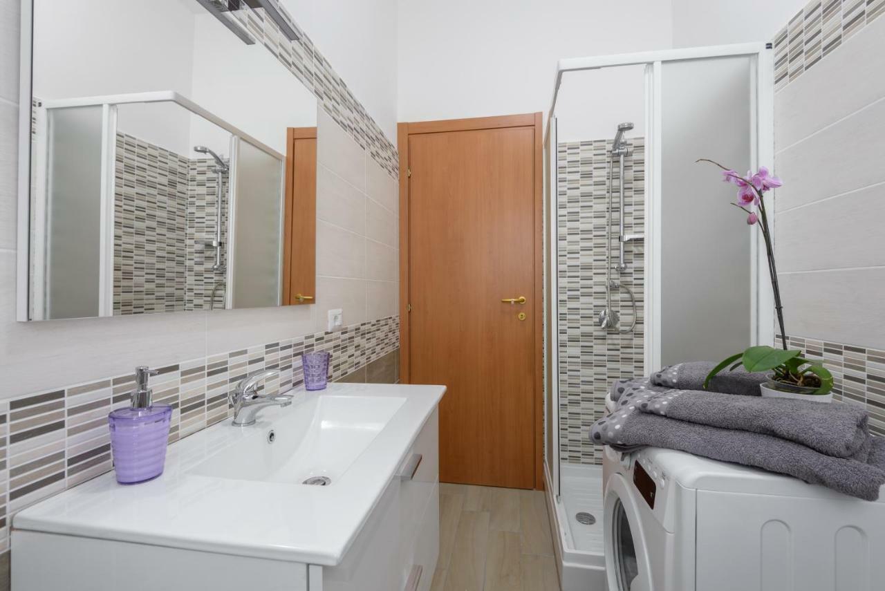 La Casa Di Giulia Apartment Rome Bagian luar foto